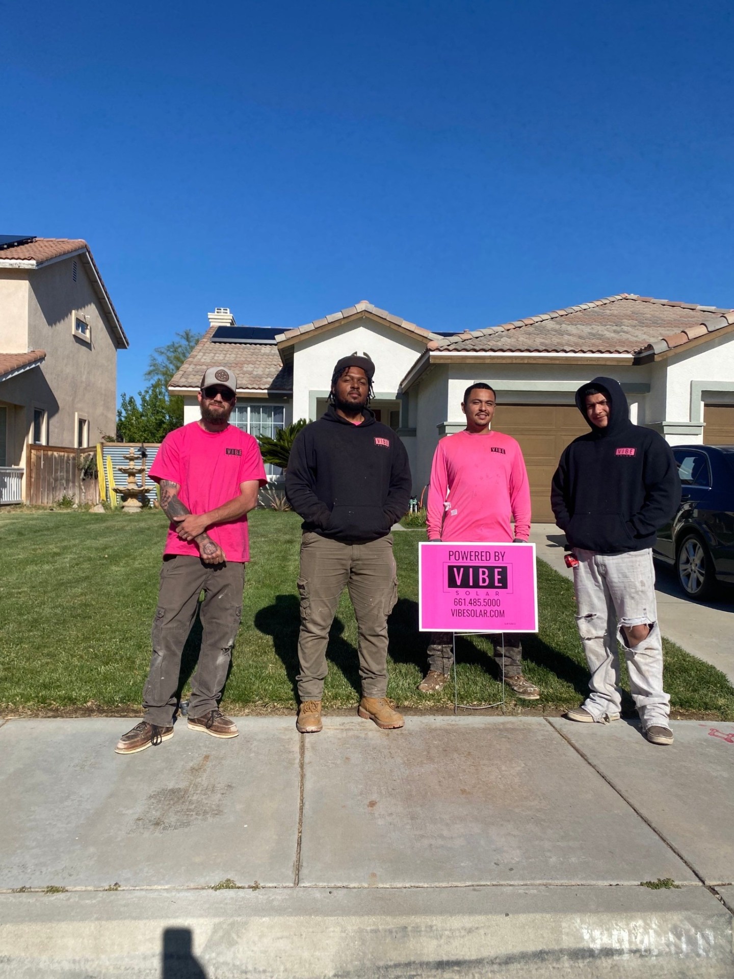 Vibe Solar installation crew